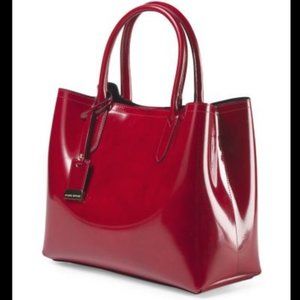 Elizabeth Arden red to tote bag purse shoulder arm